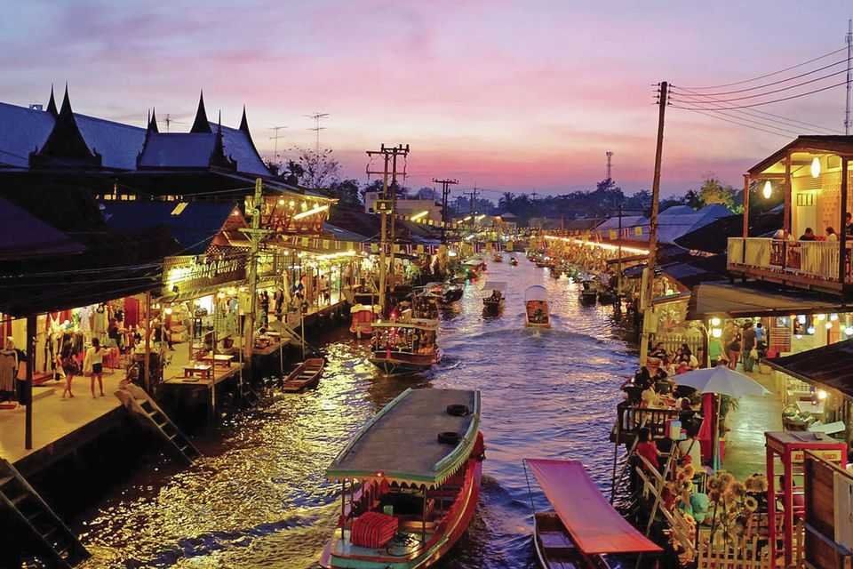 Floating Market